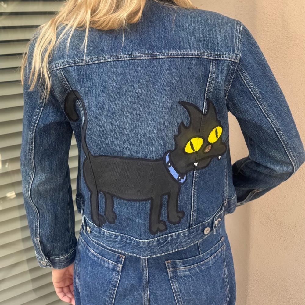 Hand painted.Simpsons Snowball jean jacket hand painted